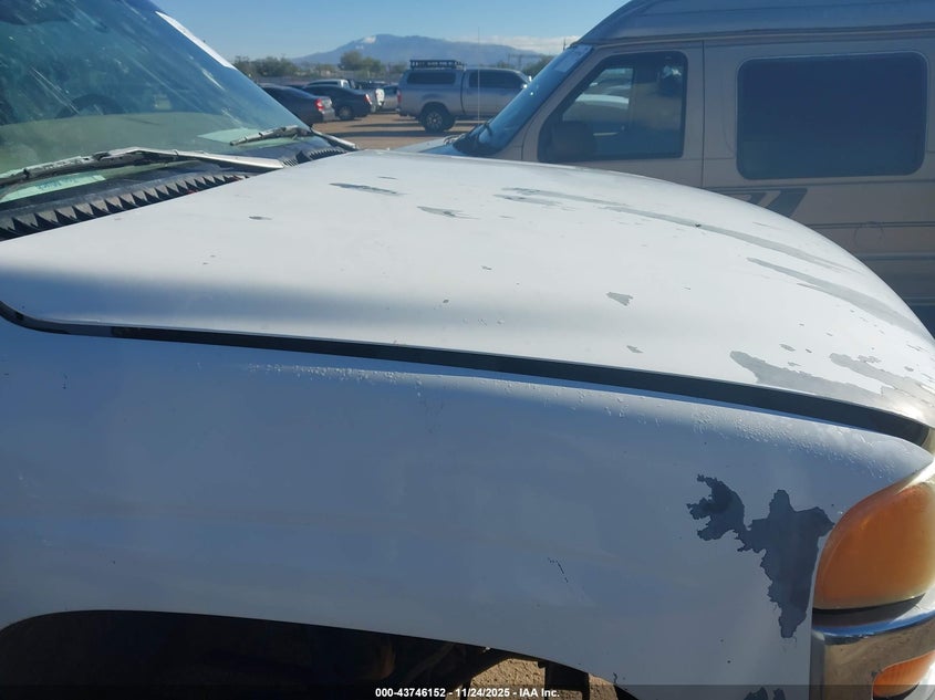 1999 GMC Sierra 1500 Sle VIN: 2GTEK19T9X1549312 Lot: 43746152