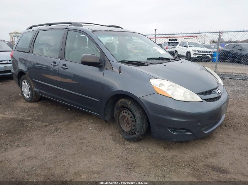 TOYOTA SIENNA CE