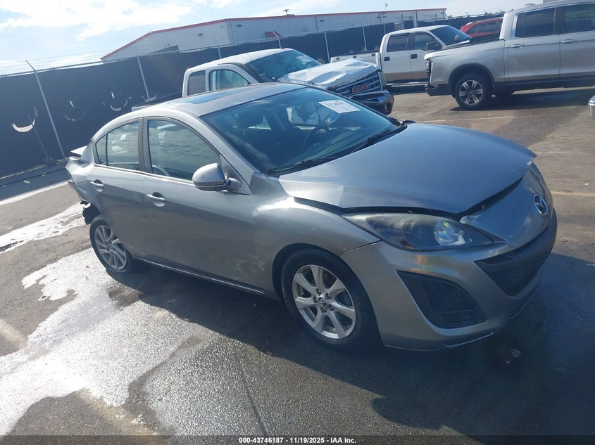 MAZDA 3 I TOURING