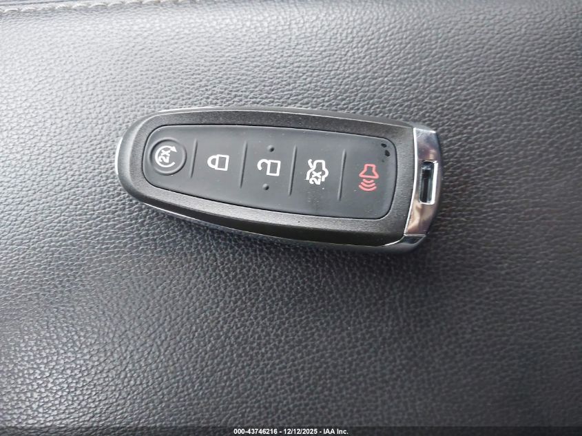 2017 Ford Escape Titanium VIN: 1FMCU0JD0HUC89836 Lot: 43746216