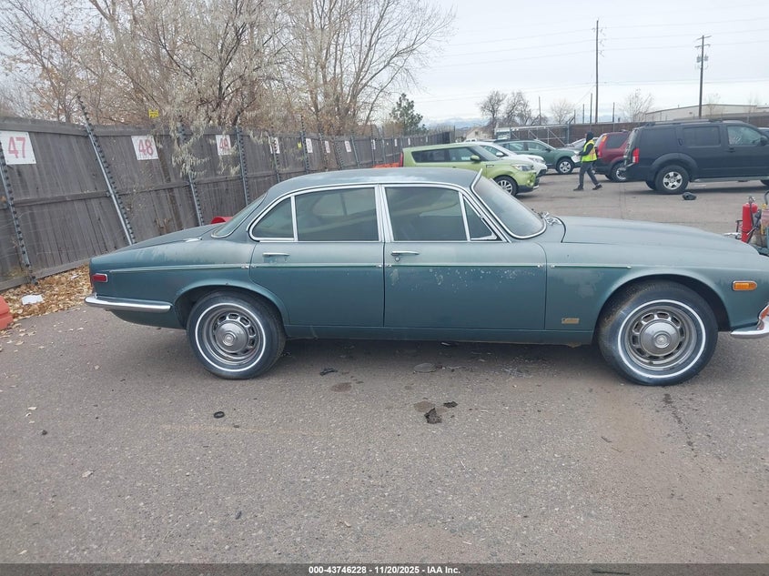 1970 Jaguar Xj6 VIN: 1L54274BW Lot: 43746228