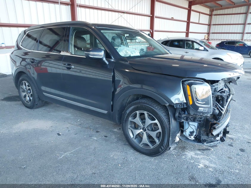 KIA TELLURIDE EX