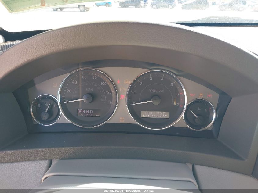 2008 Jeep Grand Cherokee Overland VIN: 1J8HR68218C199225 Lot: 43746298