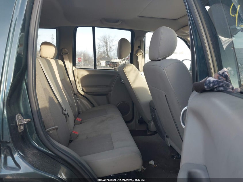 1J4GL58K26W171745 2006 JEEP LIBERTY (NORTH AMERICA) photo no. 8
