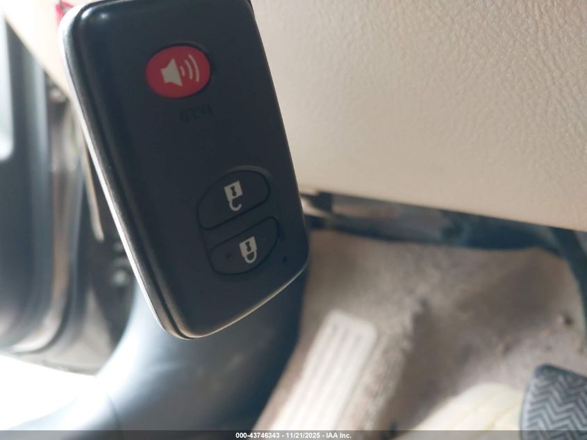 2010 Toyota Rav4 Limited VIN: 2T3DF4DV6AW027519 Lot: 43746343