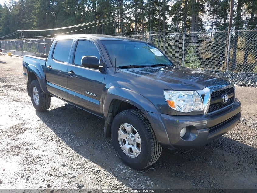TOYOTA TACOMA BASE V6