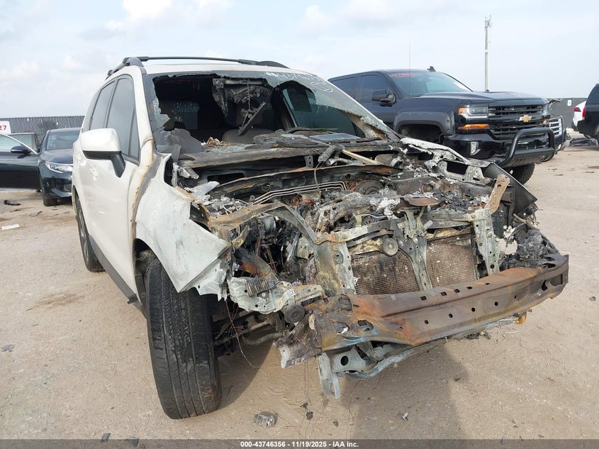 SUBARU FORESTER 2.5I PREMIUM