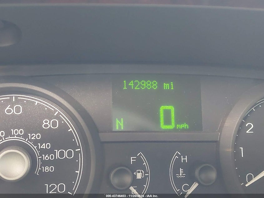 2006 Lincoln Town Car Signature VIN: 1LNHM81W76Y622979 Lot: 43746403