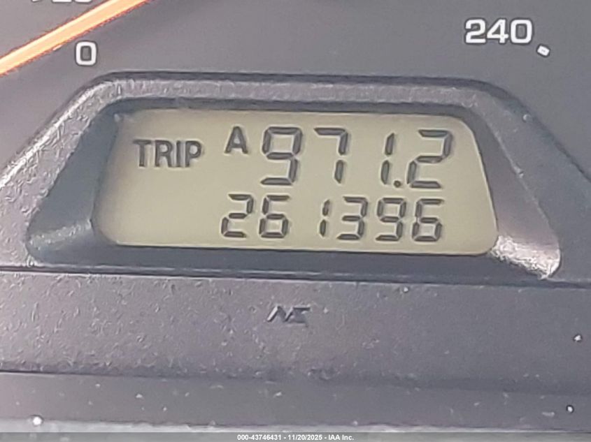 1998 Honda Accord Ex VIN: 1HGCG6673WA139057 Lot: 43746431