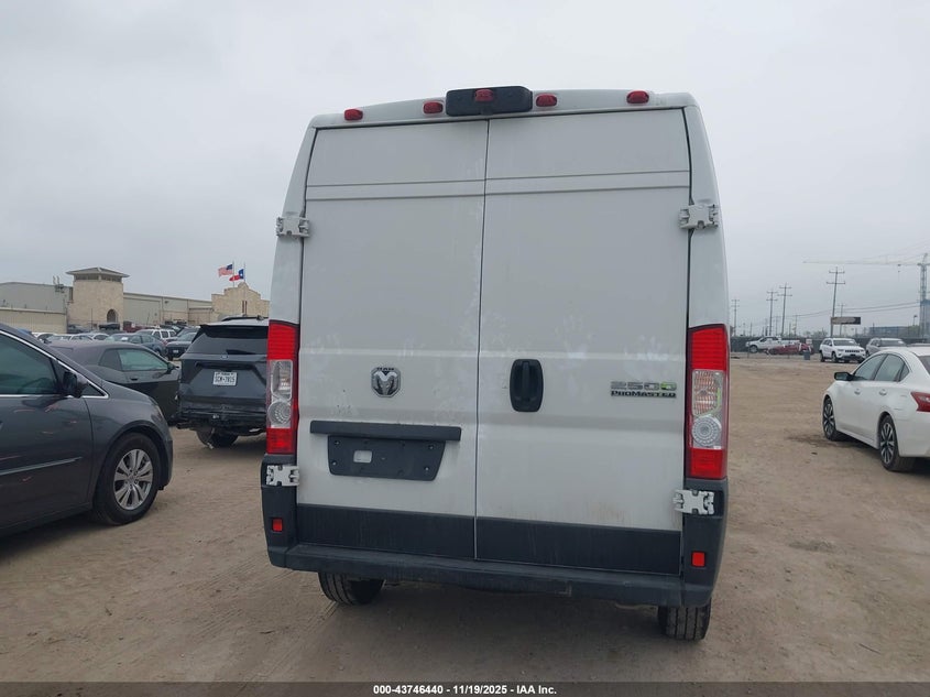 2025 Ram Promaster 2500 Tradesman High Roof 159 Wb W/Pass Seat VIN: 3C6LRVDG7SE507860 Lot: 43746440