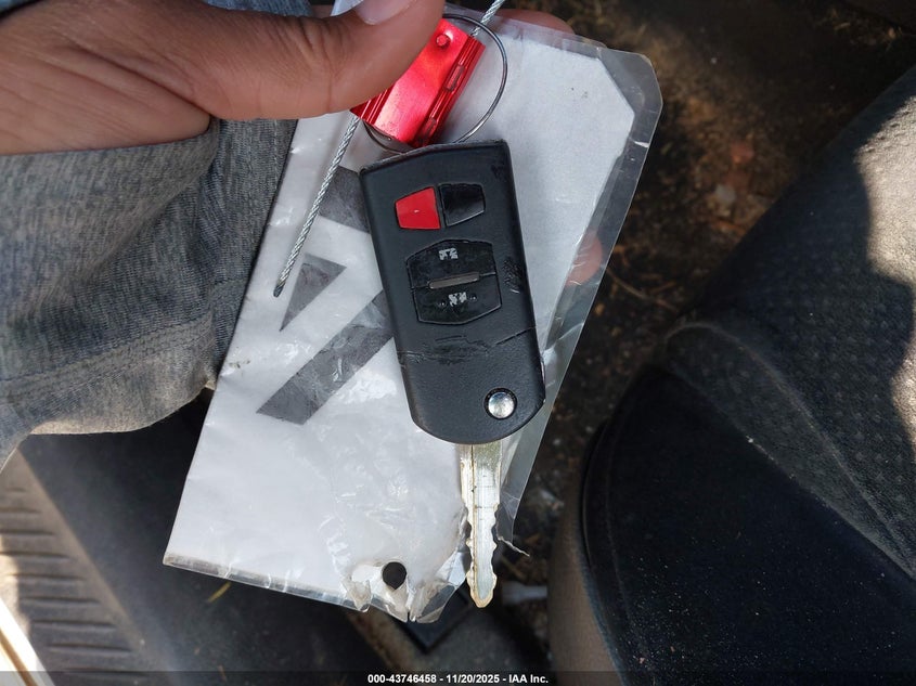 2008 Mazda Mazda6 I Sport Ve VIN: 1YVHP80CX85M32756 Lot: 43746458