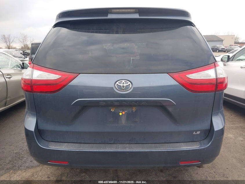 5TDKK3DC8FS535754 2015 TOYOTA SIENNA photo no. 17