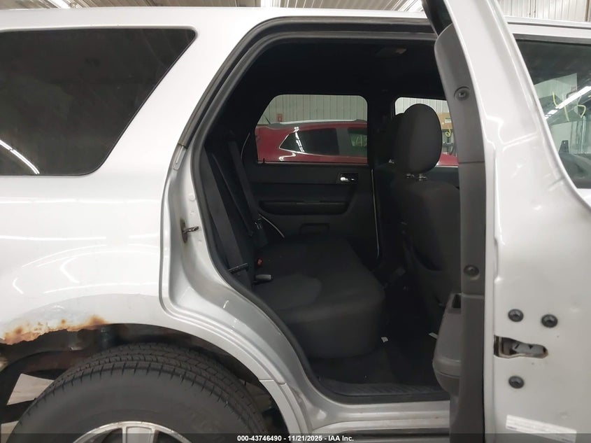 2008 Mercury Mariner I4 VIN: 4M2CU81Z38KJ09608 Lot: 43746490