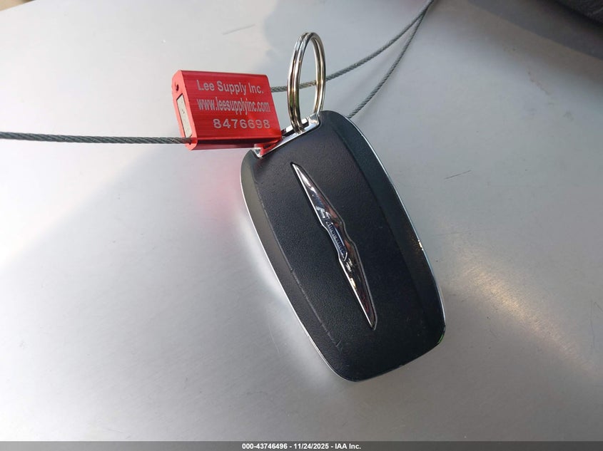 2020 Chrysler Voyager Lxi VIN: 2C4RC1DG8LR265707 Lot: 43746496