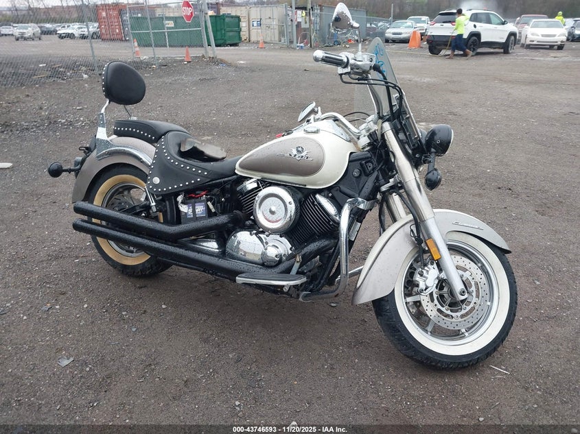 2003 Yamaha Xvs1100 A VIN: JYAVP11E33A047132 Lot: 43746593