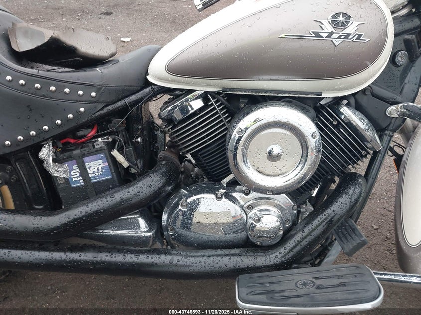 2003 Yamaha Xvs1100 A VIN: JYAVP11E33A047132 Lot: 43746593