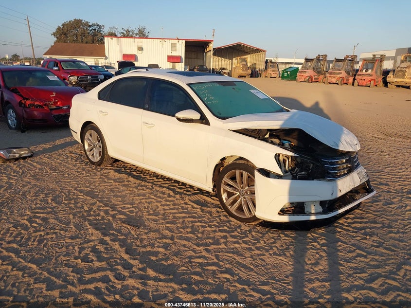 VOLKSWAGEN PASSAT 2.0T WOLFSBURG EDITION