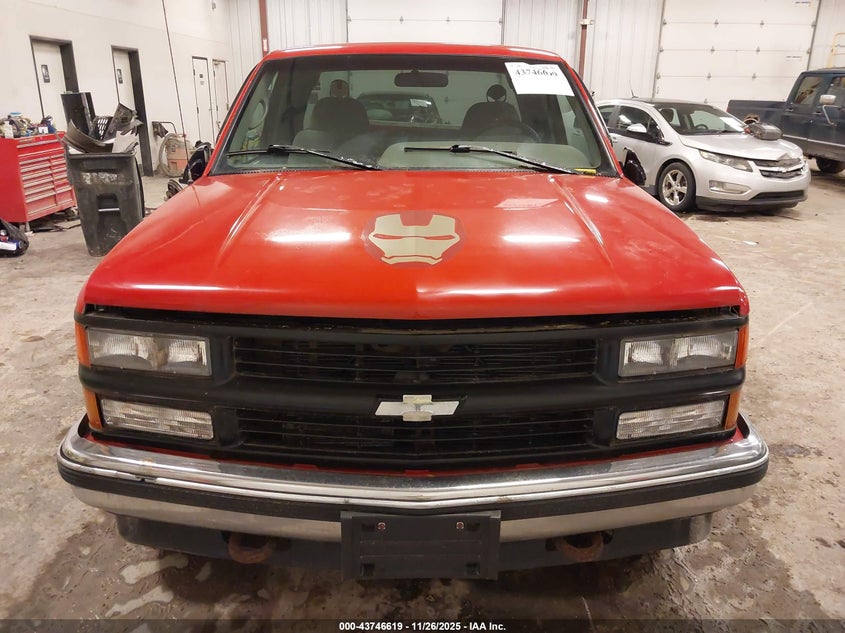 1996 Chevrolet Gmt-400 K1500 VIN: 1GCEK19R9TE174096 Lot: 43746619