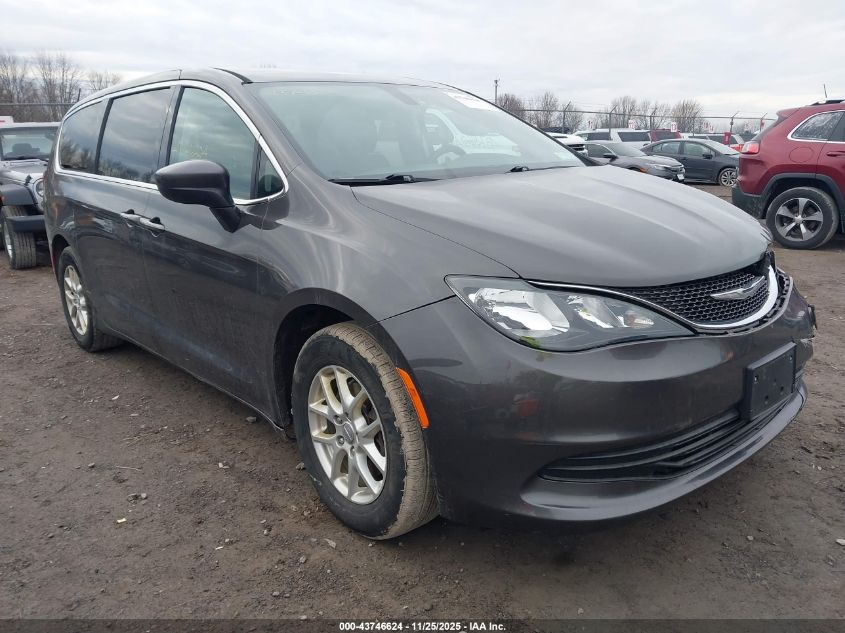 CHRYSLER PACIFICA TOURING