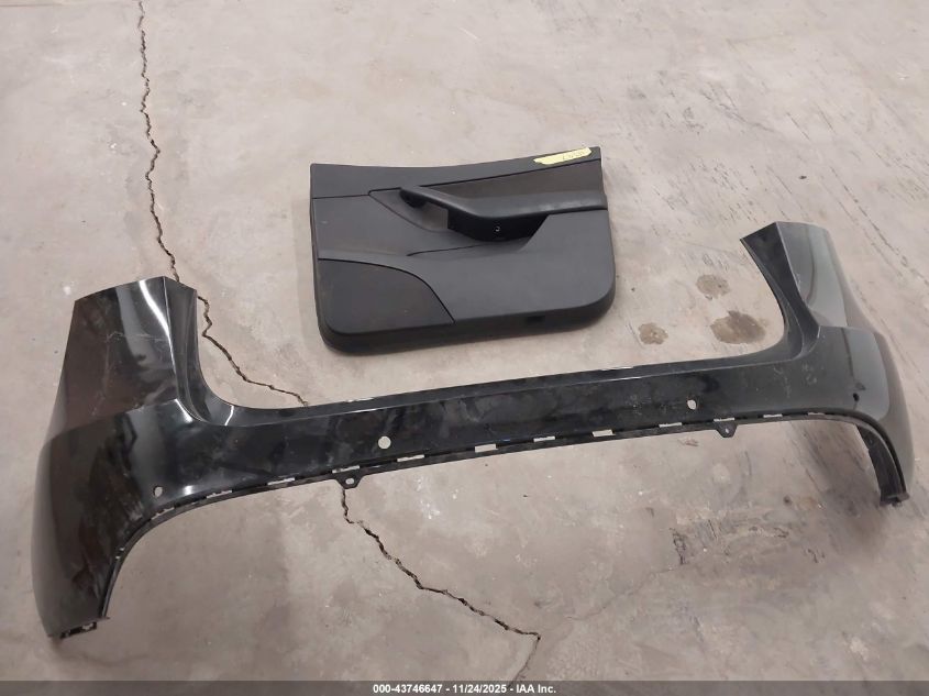 2021 Tesla Model Y Performance Dual Motor All-Wheel Drive VIN: 5YJYGDEF5MF258833 Lot: 43746647