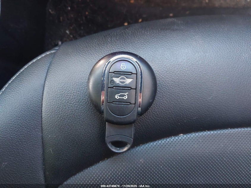 2015 Mini Hardtop Cooper VIN: WMWXM5C56FT973606 Lot: 43746678