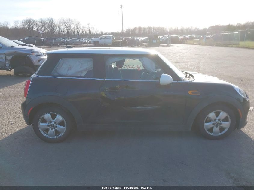 2015 Mini Hardtop Cooper VIN: WMWXM5C56FT973606 Lot: 43746678