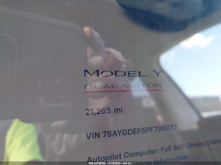 2023 Tesla Model Y Performance Dual Motor All-Wheel Drive VIN: 7SAYGDEF5PF795077 Lot: 43746764