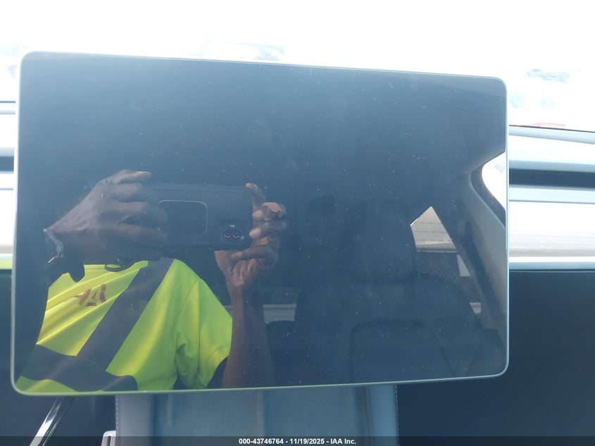 2023 Tesla Model Y Performance Dual Motor All-Wheel Drive VIN: 7SAYGDEF5PF795077 Lot: 43746764