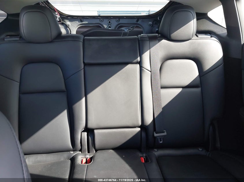 2023 Tesla Model Y Performance Dual Motor All-Wheel Drive VIN: 7SAYGDEF5PF795077 Lot: 43746764