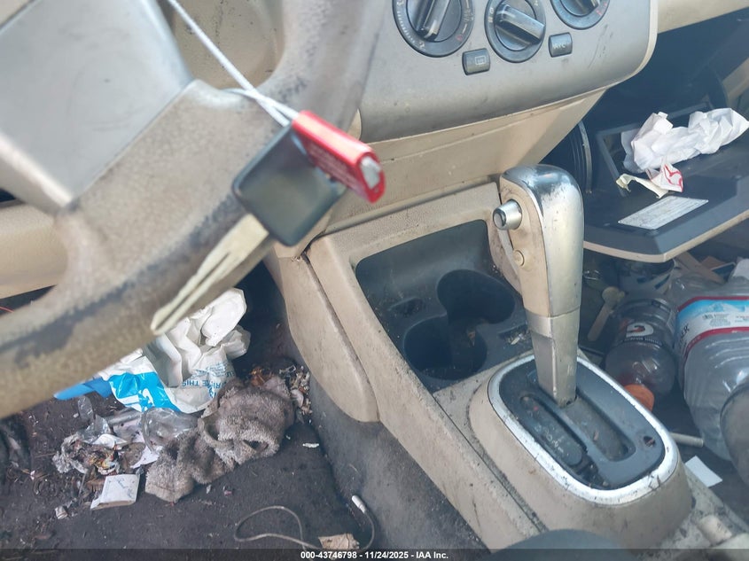 2009 Nissan Versa 1.8S VIN: 3N1BC13E09L476572 Lot: 43746798