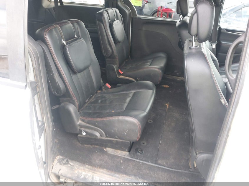 2018 Dodge Grand Caravan Gt VIN: 2C4RDGEG1JR219387 Lot: 43746838