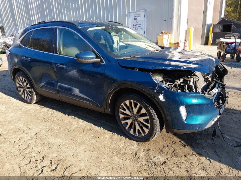 FORD ESCAPE TITANIUM