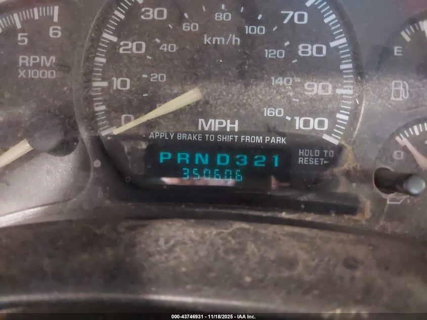 2000 GMC Sierra 1500 Sle VIN: 2GTEK19T2Y1332735 Lot: 43746931