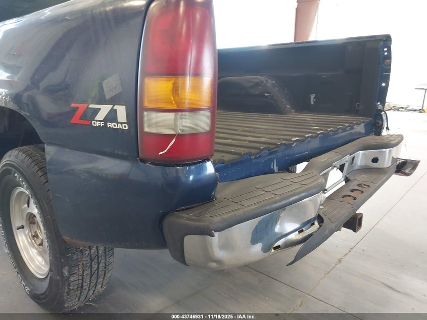 2000 GMC Sierra 1500 Sle VIN: 2GTEK19T2Y1332735 Lot: 43746931