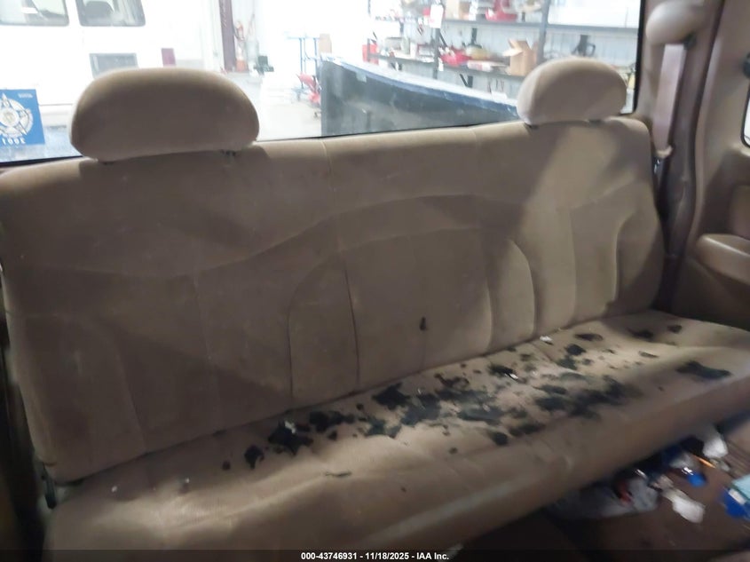 2000 GMC Sierra 1500 Sle VIN: 2GTEK19T2Y1332735 Lot: 43746931