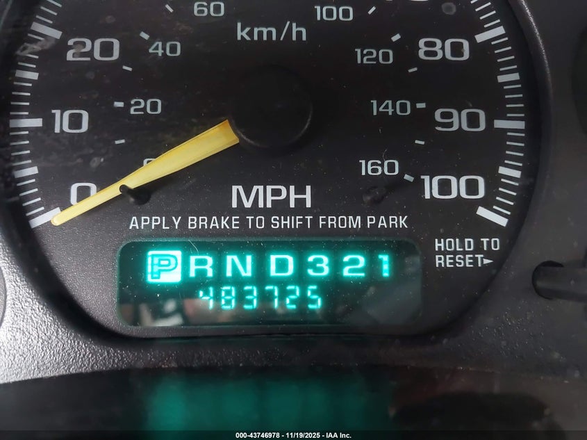 2001 GMC Yukon Slt VIN: 1GKEK13T71J131275 Lot: 43746978