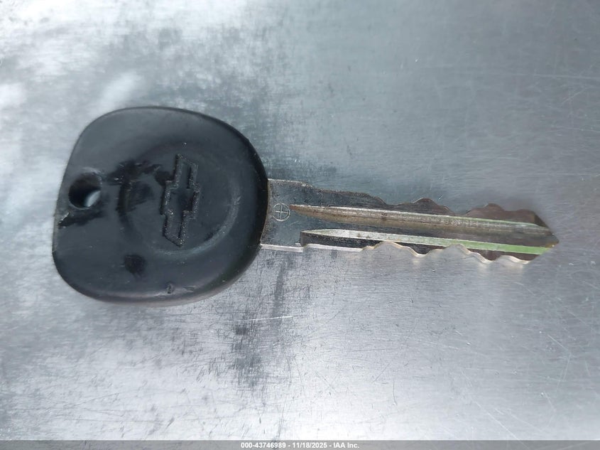 2009 Chevrolet Hhr Ls VIN: 3GNCA13B39S526262 Lot: 43746989