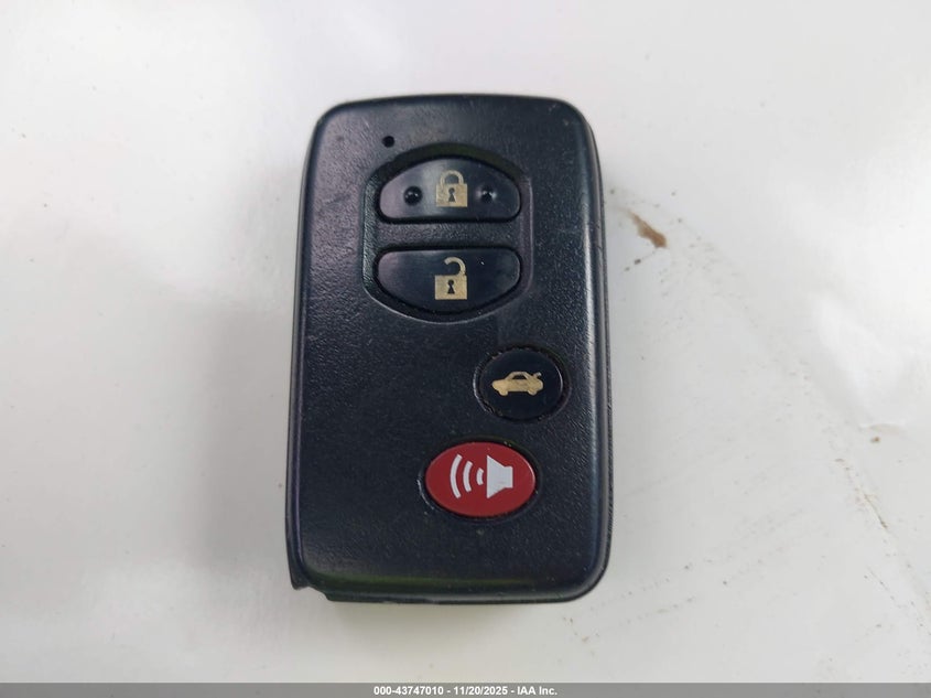 2008 Toyota Avalon Limited VIN: 4T1BK36B48U301819 Lot: 43747010