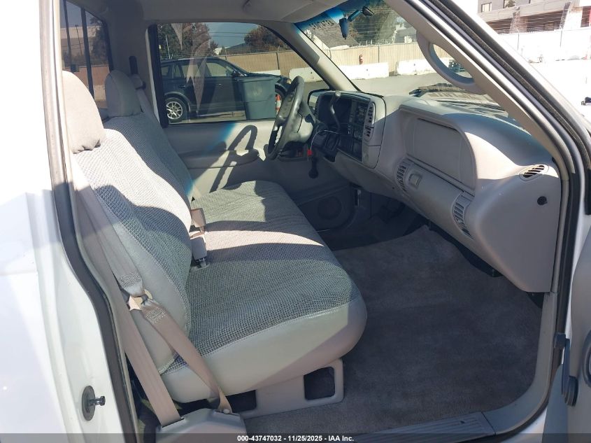 1GTEC14M7WZ541082 1998 GMC SIERRA photo no. 5