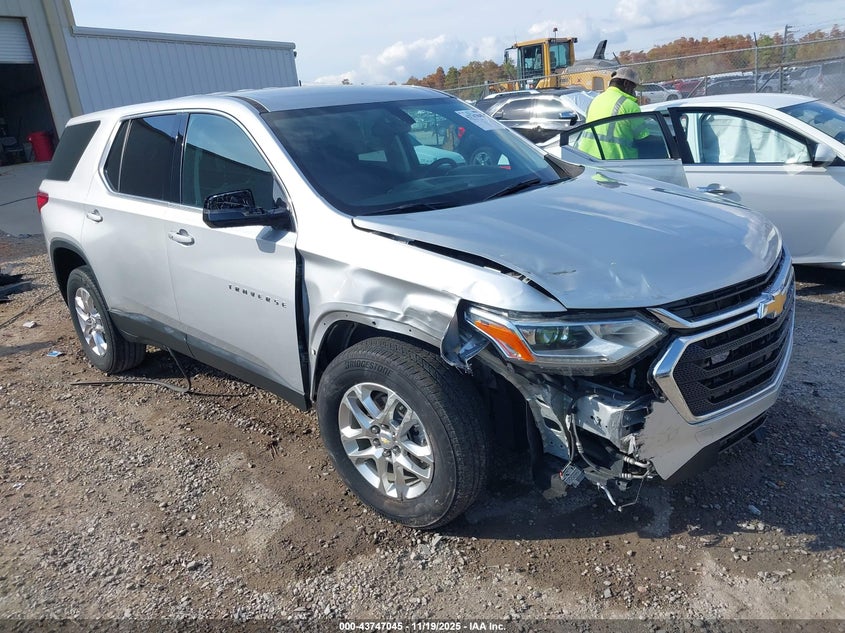 CHEVROLET TRAVERSE FWD LS