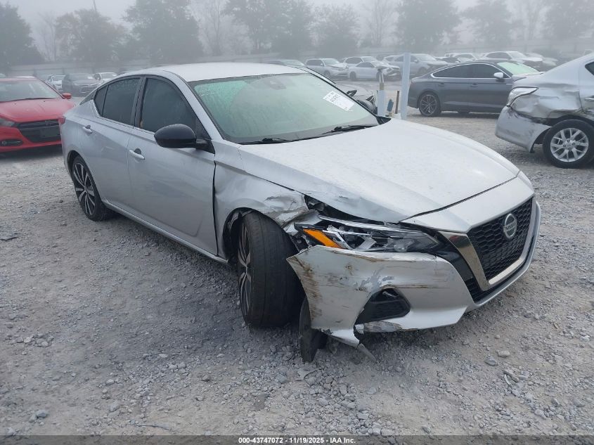 NISSAN ALTIMA SR FWD