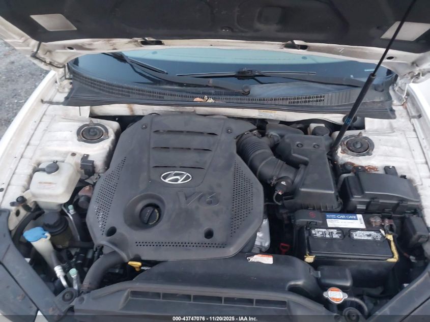 2009 Hyundai Azera Limited VIN: KMHFC46F89A372919 Lot: 43747076