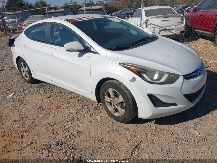 HYUNDAI ELANTRA SE