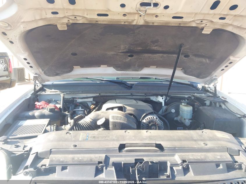 2008 GMC Yukon Denali VIN: 1GKFK63828J244915 Lot: 43747103