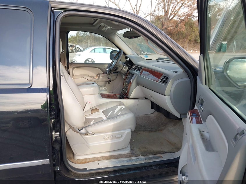 1GNSCCE04DR373688 2013 CHEVROLET TAHOE photo no. 5
