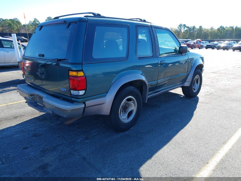 1FMDU24E0VUB40858 1997 FORD EXPLORER photo no. 4