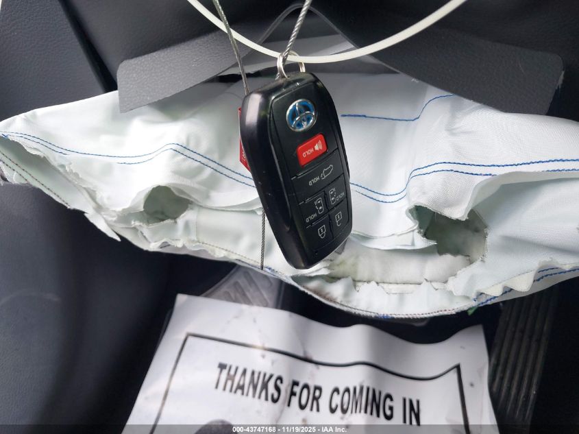 2022 Toyota Sienna Xse VIN: 5TDXRKEC7NS112866 Lot: 43747168