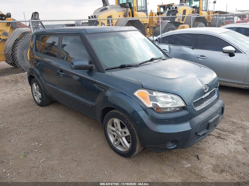 KIA SOUL +