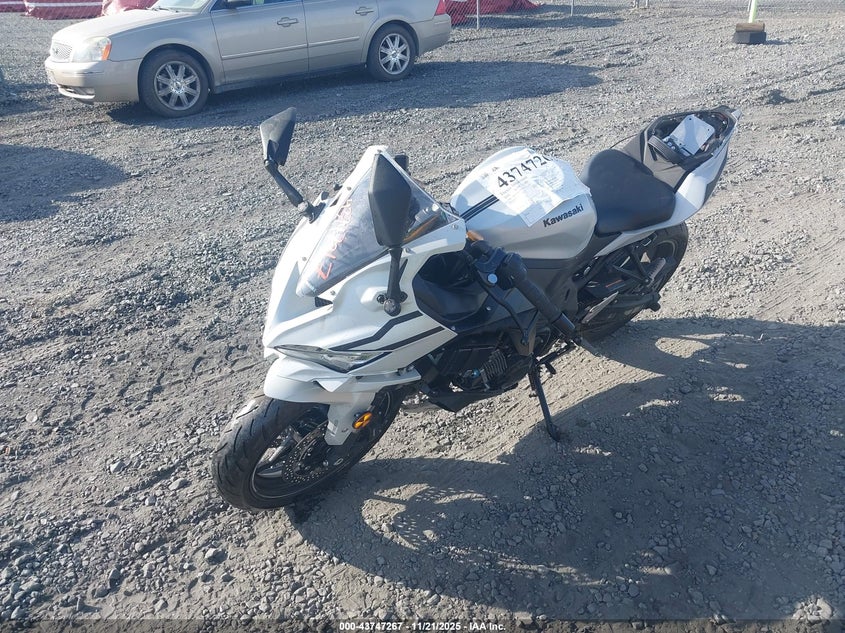 2025 KAWASAKI ZX400(VIN: ML5ZXCP19SDA41343
