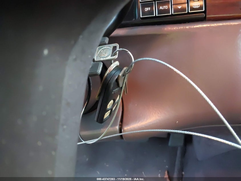 1995 Cadillac Deville VIN: 1G6KD52B1SU213675 Lot: 43747283